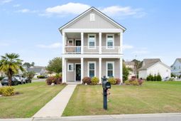 1541 Club Way photo 4