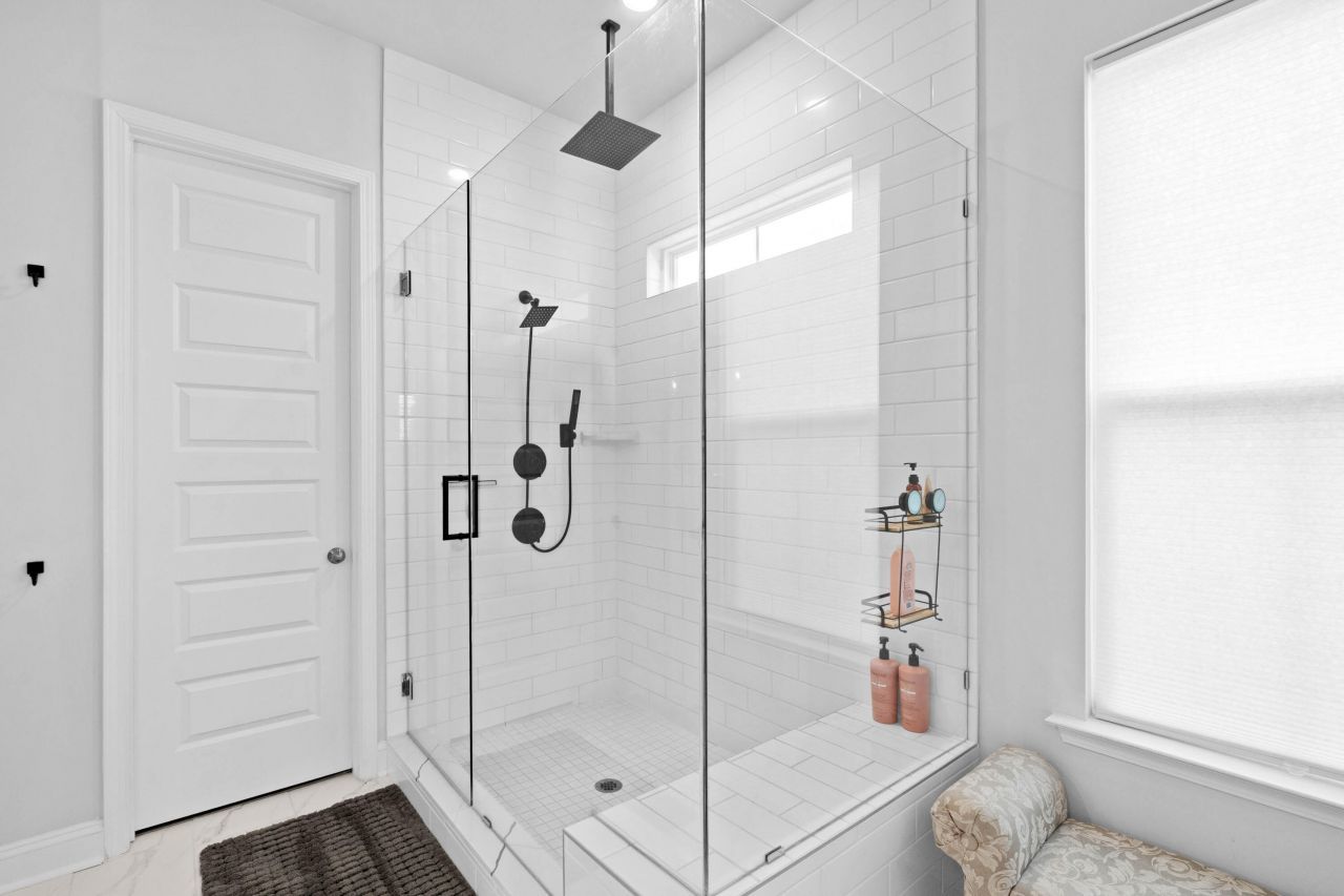 1541 Club Way Photo 41