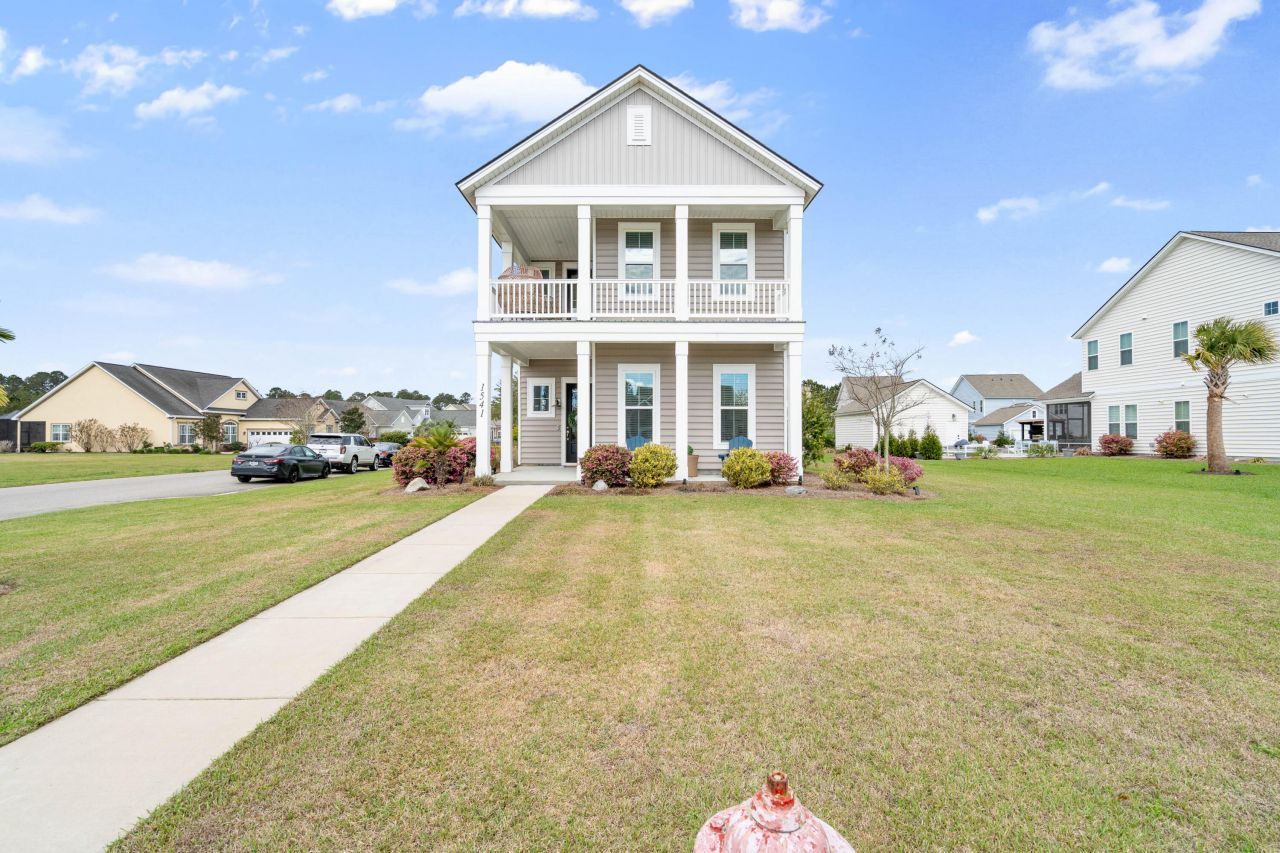 1541 Club Way Photo 6