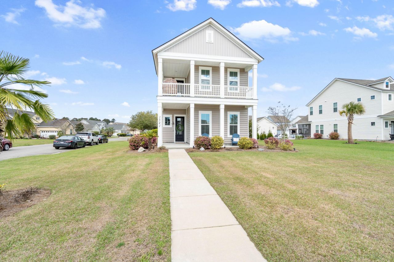 1541 Club Way Photo 8