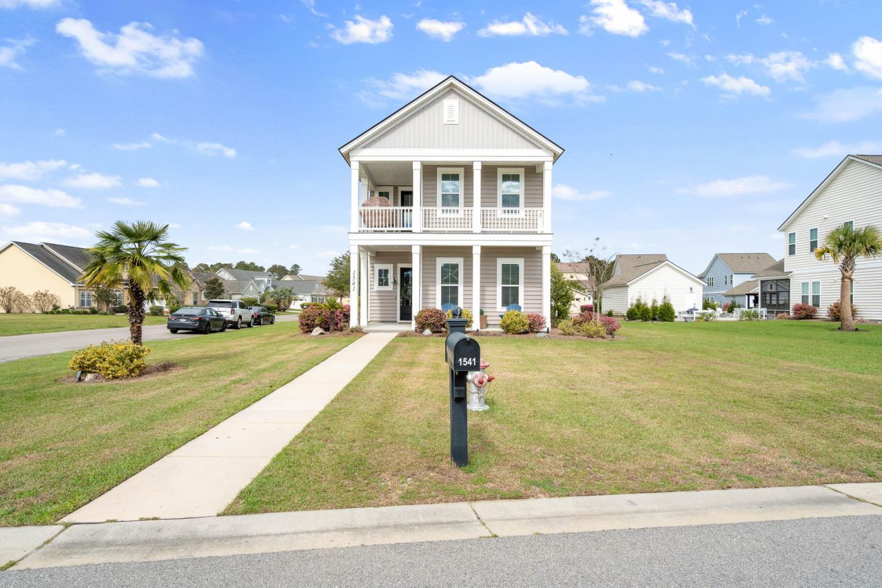 1541 Club Way Photo 9