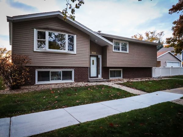 500 N Westwood Avenue , Lombard, IL 60148