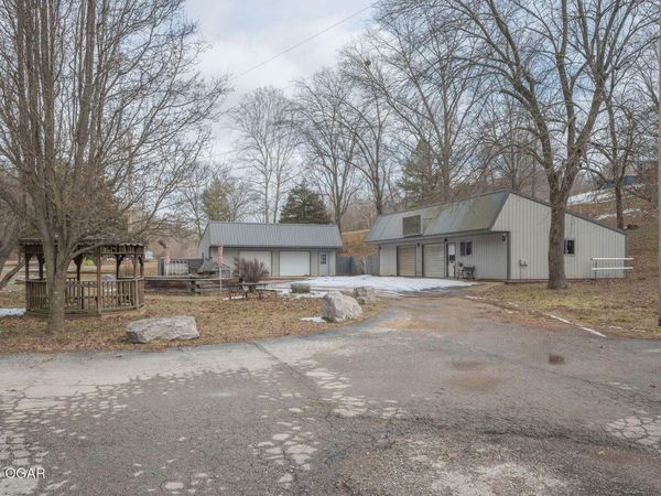 17 Stoneville Lane, Anderson, MO 64831