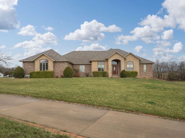 235 Autumn Maple, Rogersville, MO 65742