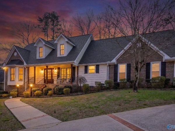 5501 Cedar Mill Drive, Guntersville, AL 35976