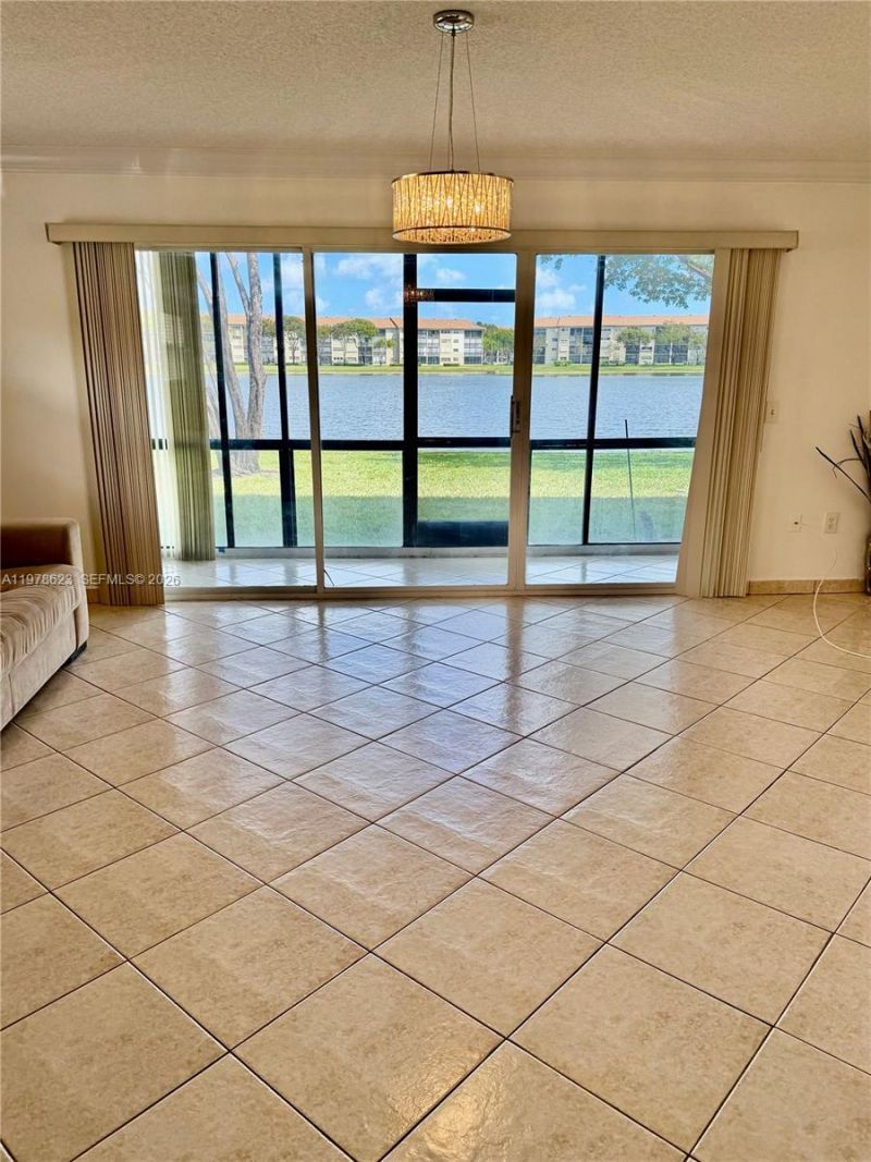 601 SW 141st Ave, Unit 101P, Pembroke Pines, FL 33027 Photo