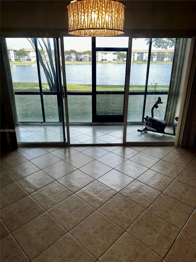 601 SW 141st Ave, Unit 101P, Pembroke Pines, FL 33027 Photo