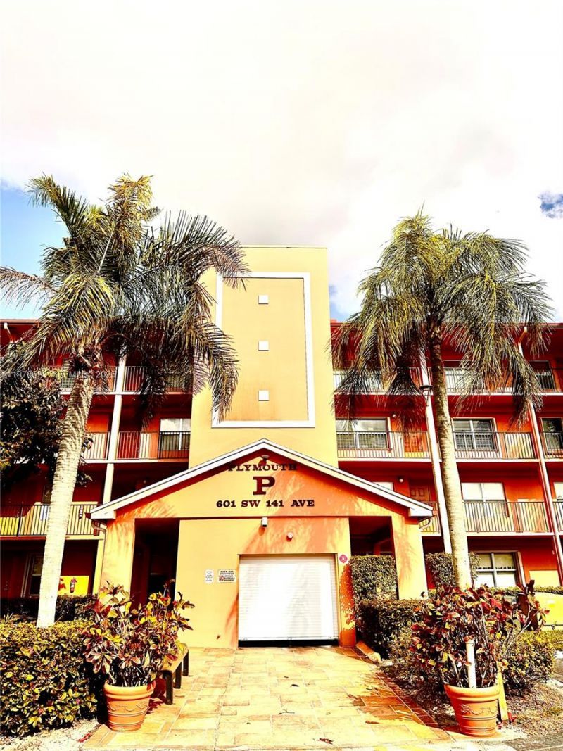 601 SW 141st Ave, Unit 101P, Pembroke Pines, FL 33027 Photo
