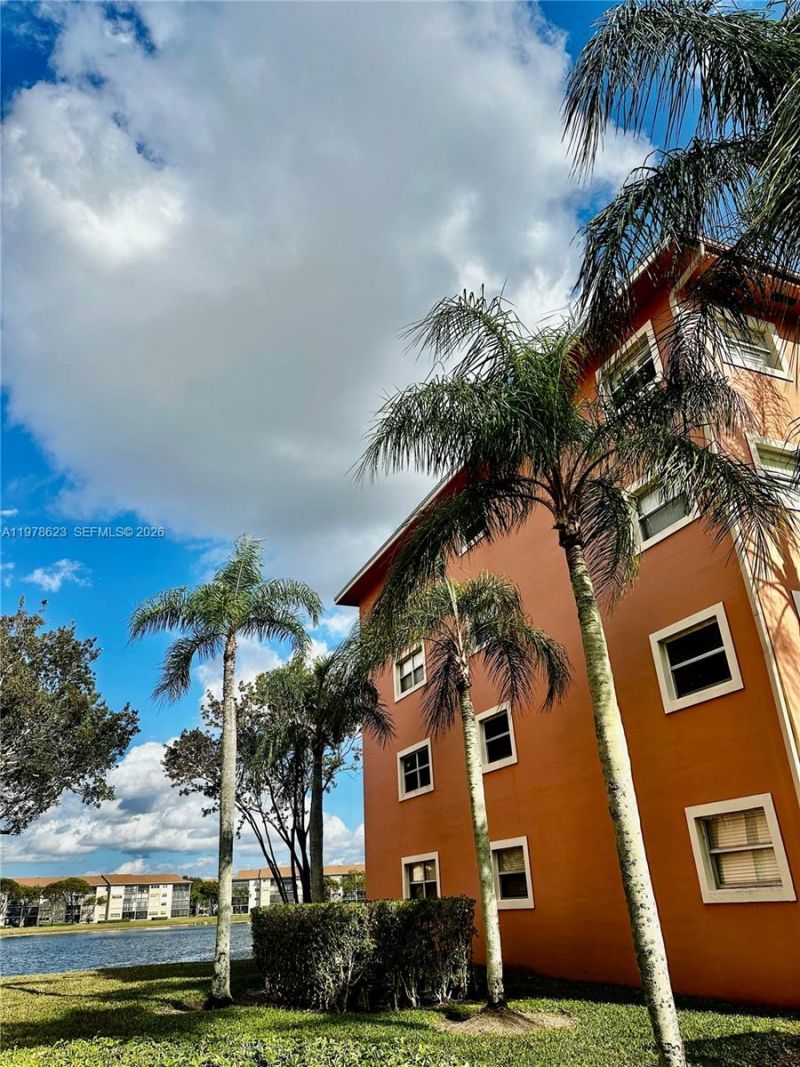 601 SW 141st Ave, Unit 101P, Pembroke Pines, FL 33027 Photo