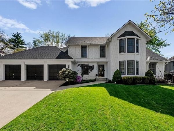 12028 Ballentine Street, Overland Park, KS 66213