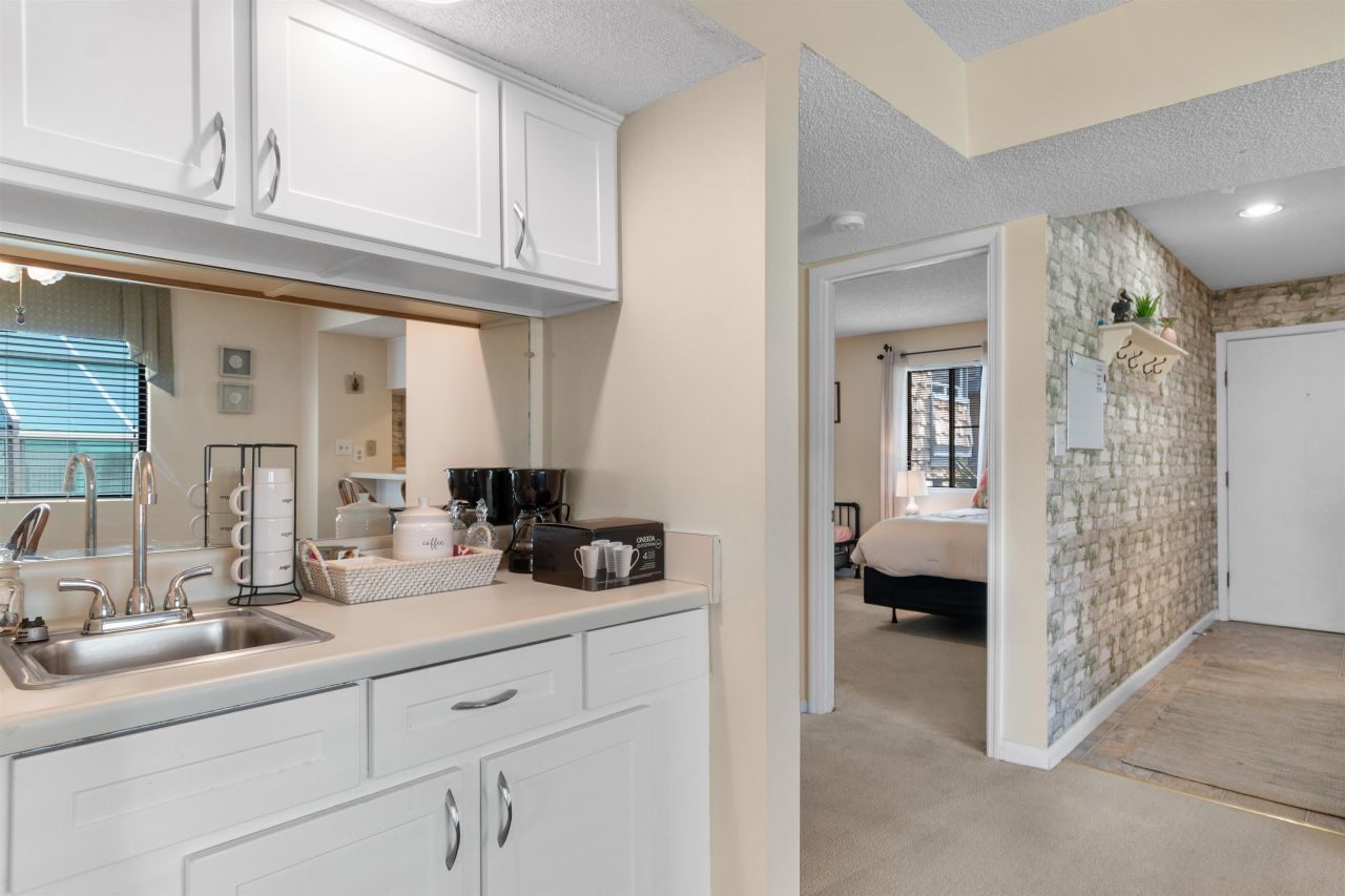 250 Maison Dr. Photo 13