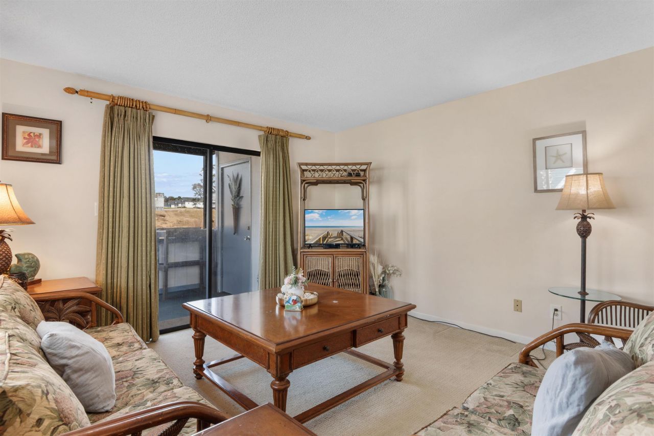 250 Maison Dr. Photo 18