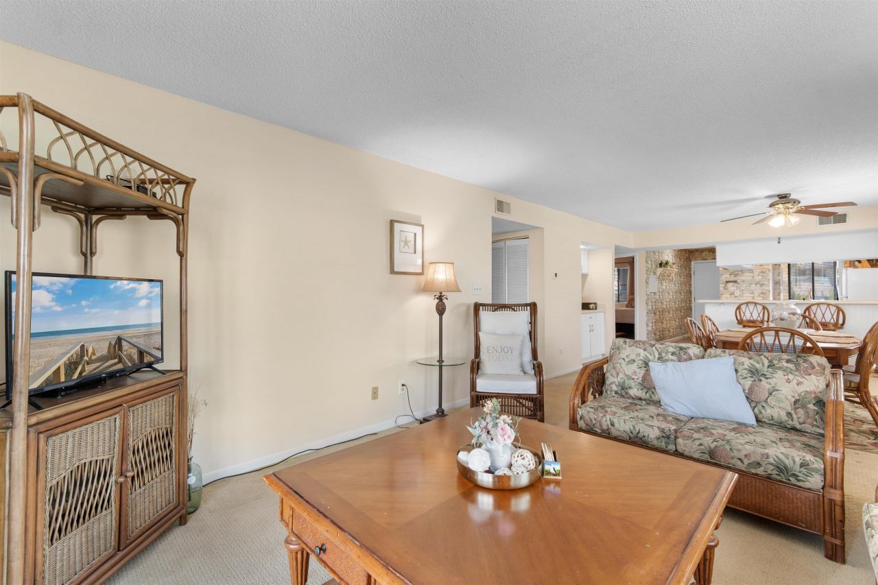 250 Maison Dr. Photo 19