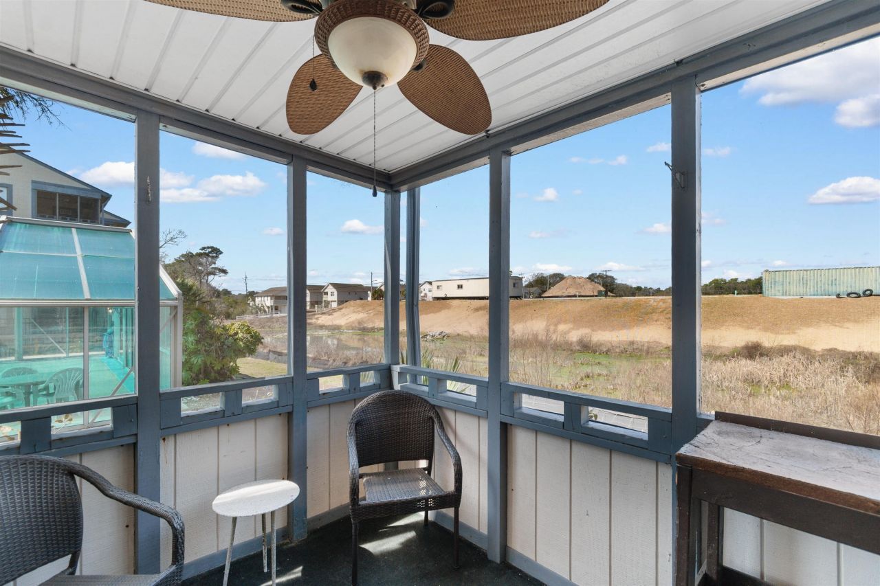 250 Maison Dr. Photo 28