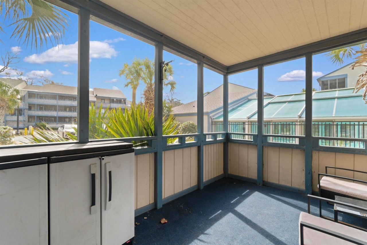 250 Maison Dr. Photo 4