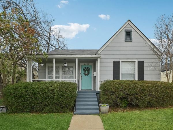 4620 Calmont Avenue, Fort Worth, TX 76107
