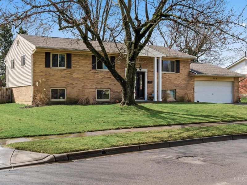 322 Reichard Drive, Vandalia, OH 45377 Photo 3