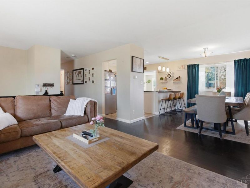 322 Reichard Drive, Vandalia, OH 45377 Photo 5