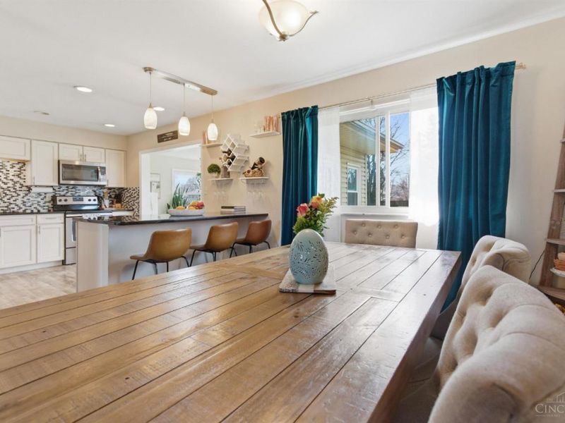 322 Reichard Drive, Vandalia, OH 45377 Photo 6