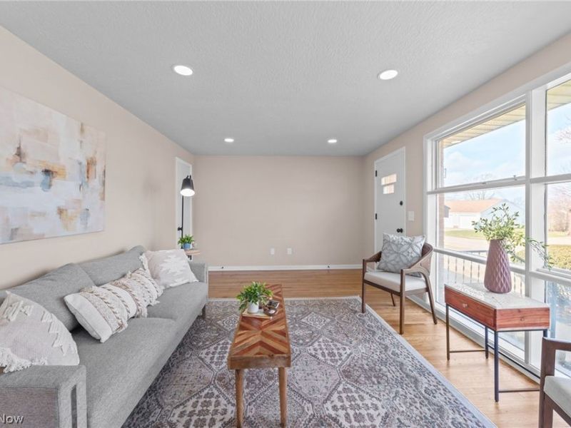 1004 38th Street NW, Canton, OH 44709 Photo 11