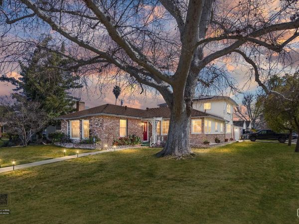 2500 Pine Street, Bakersfield, CA 93301