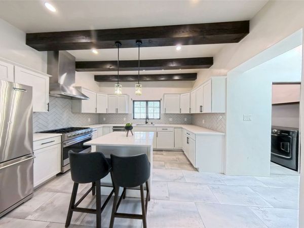 535 Hillside Avenue, Santa Fe, NM 87501