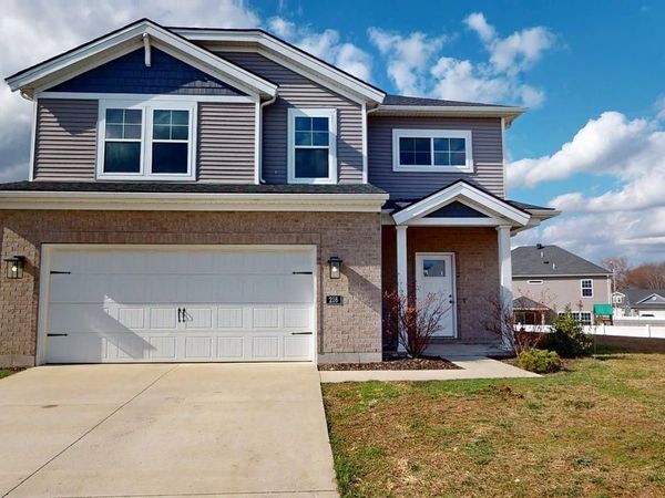 216 W Wilson Circle, Huntingburg, IN 47542