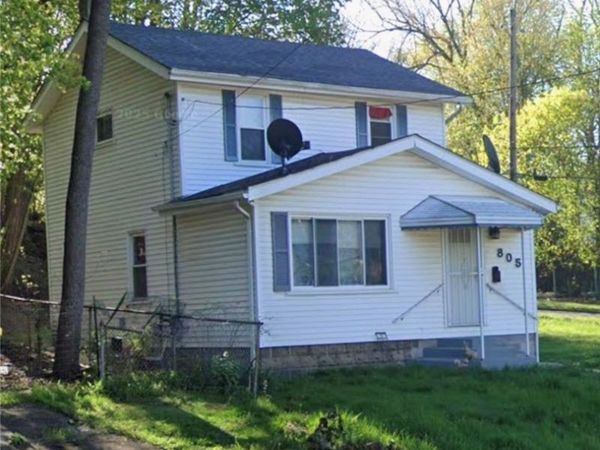 805 Carpenter, Akron, OH 44310