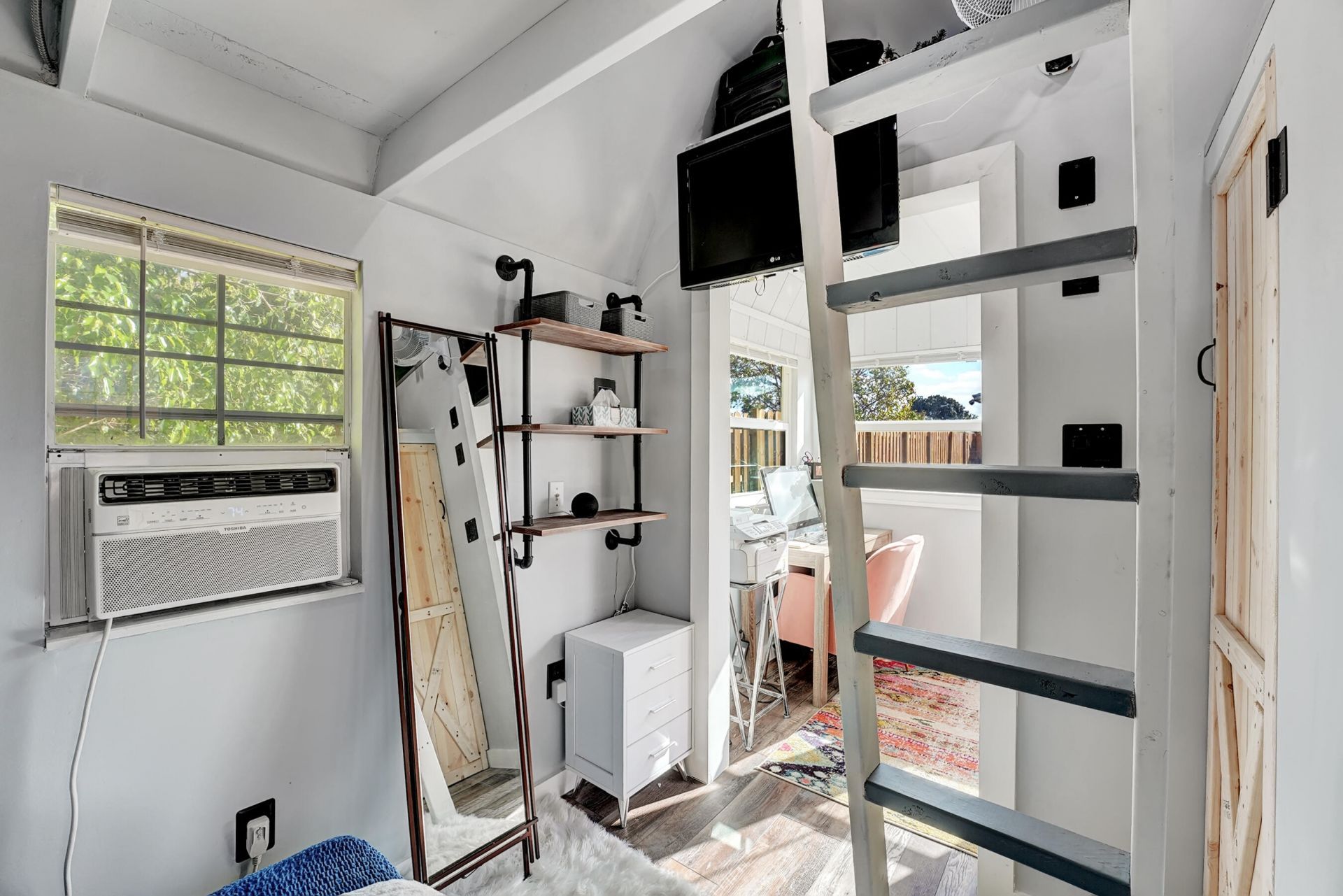 240 NW 9th Avenue, Delray Beach, FL 33444 Photo