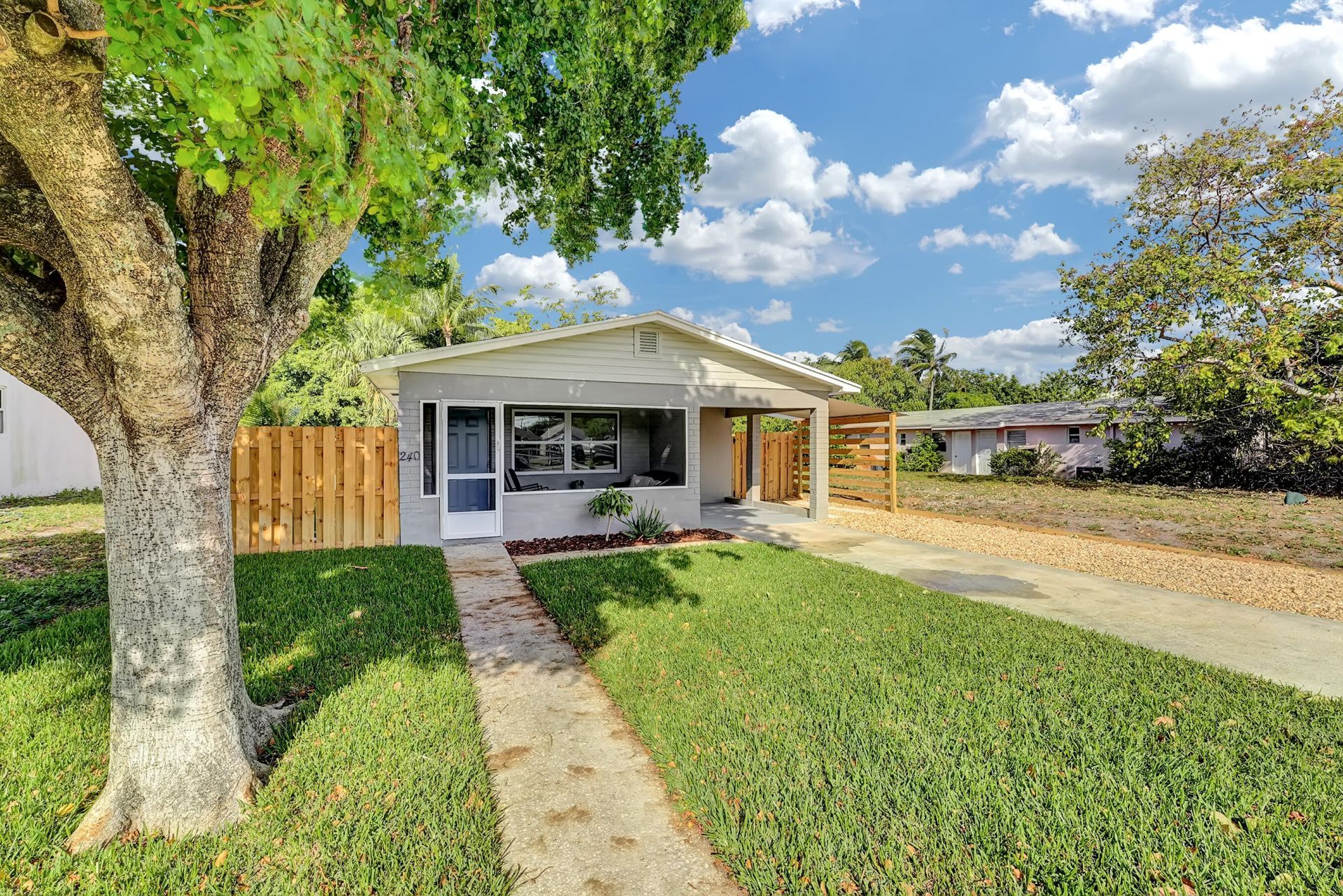 240 NW 9th Avenue, Delray Beach, FL 33444 Photo