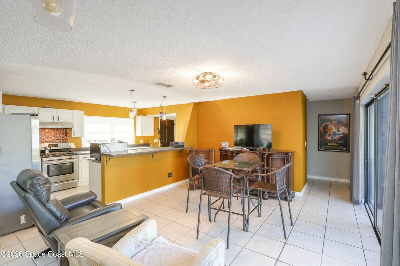 110 Lagoon Avenue, Melbourne, FL 32901 Photo