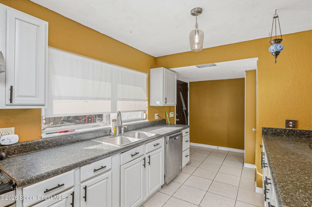 110 Lagoon Avenue, Melbourne, FL 32901 Photo