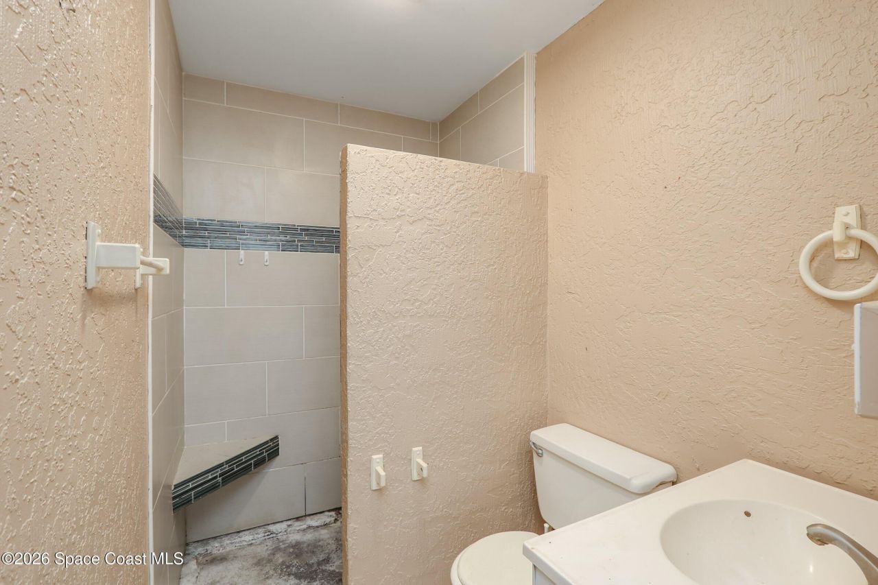 110 Lagoon Avenue, Melbourne, FL 32901 Photo