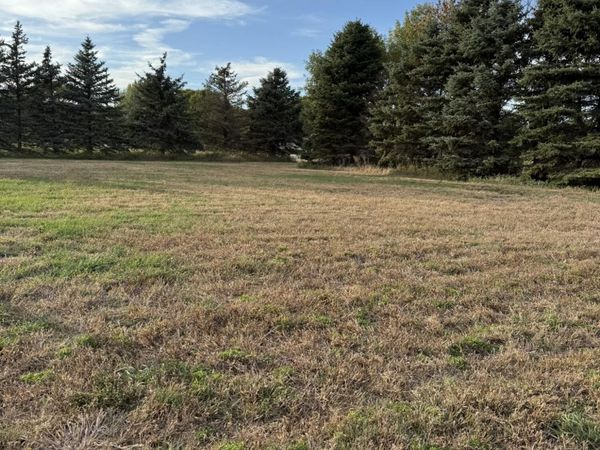 1427 Kettering Drive, Aberdeen, SD 57401