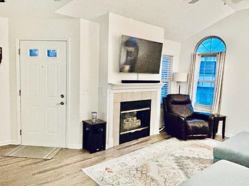 4625 Wenham Park, Unit 11, Columbus, OH 43230 Photo 10