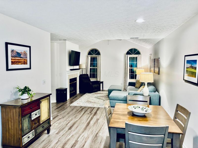 4625 Wenham Park, Unit 11, Columbus, OH 43230 Photo 13