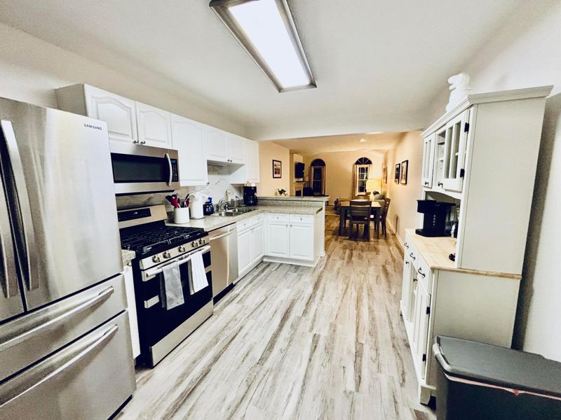 4625 Wenham Park, Unit 11, Columbus, OH 43230 Photo 15