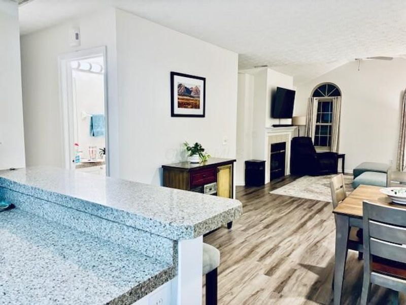 4625 Wenham Park, Unit 11, Columbus, OH 43230 Photo 16