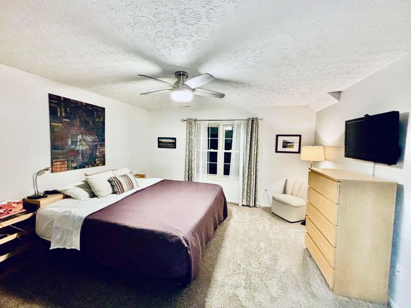 4625 Wenham Park, Unit 11, Columbus, OH 43230 Photo 20