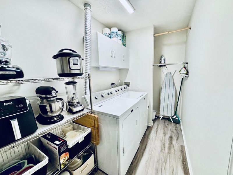 4625 Wenham Park, Unit 11, Columbus, OH 43230 Photo 29