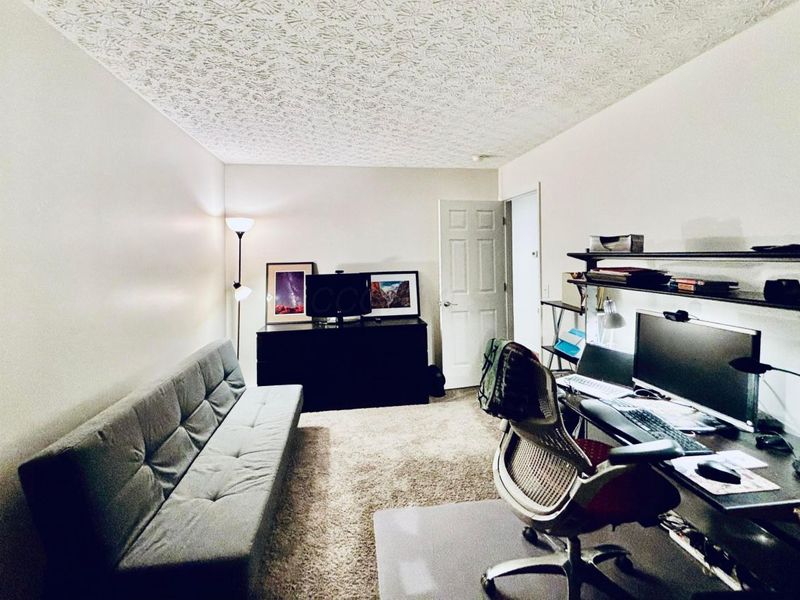 4625 Wenham Park, Unit 11, Columbus, OH 43230 Photo 30