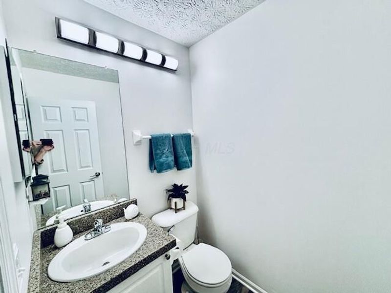 4625 Wenham Park, Unit 11, Columbus, OH 43230 Photo 31