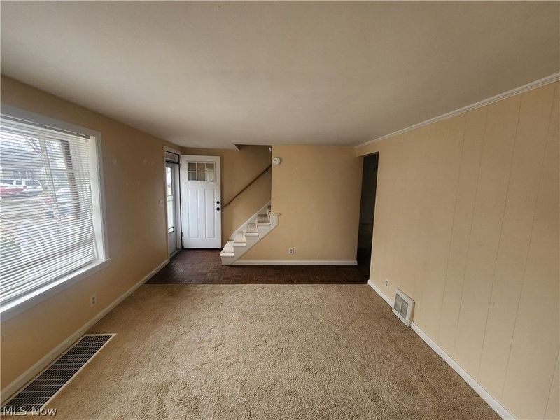 1367 Elmwood Avenue SW, North Canton, OH 44720 Photo 2