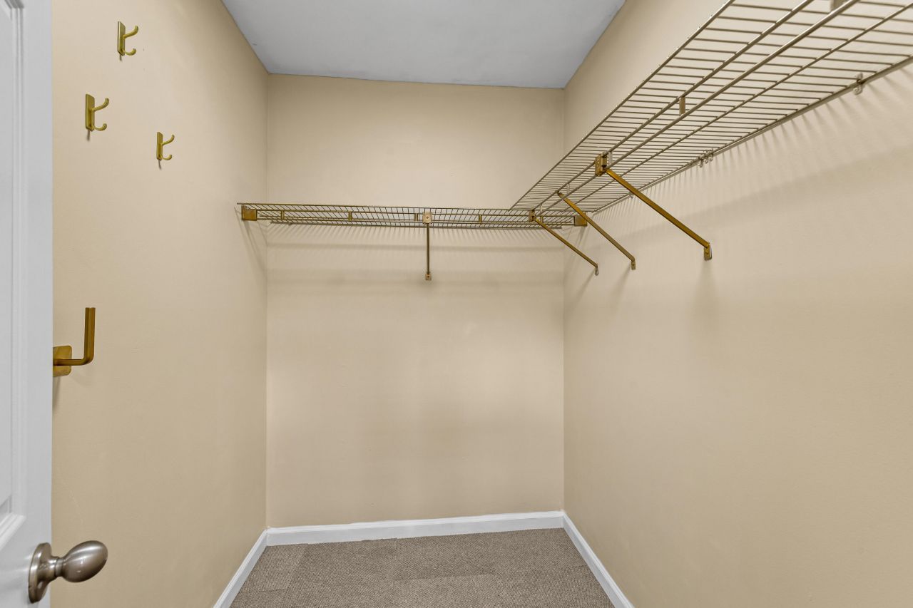 486 Mt Royall Drive Photo 21