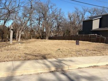 4511 Yancy Street, Dallas, TX 75216