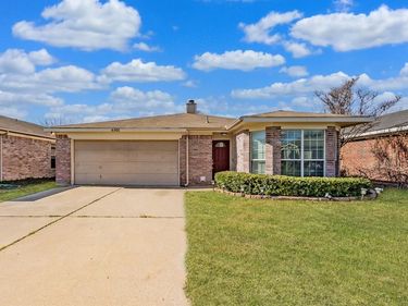 6501 Riverwater Trail, Fort Worth, TX 76179