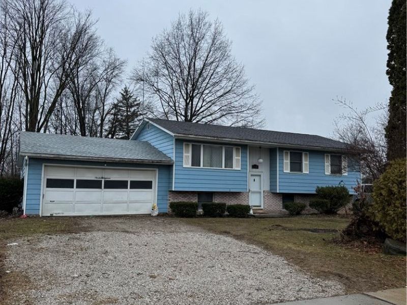 1918 Buchtel Street, Twinsburg, OH 44087 Photo 1