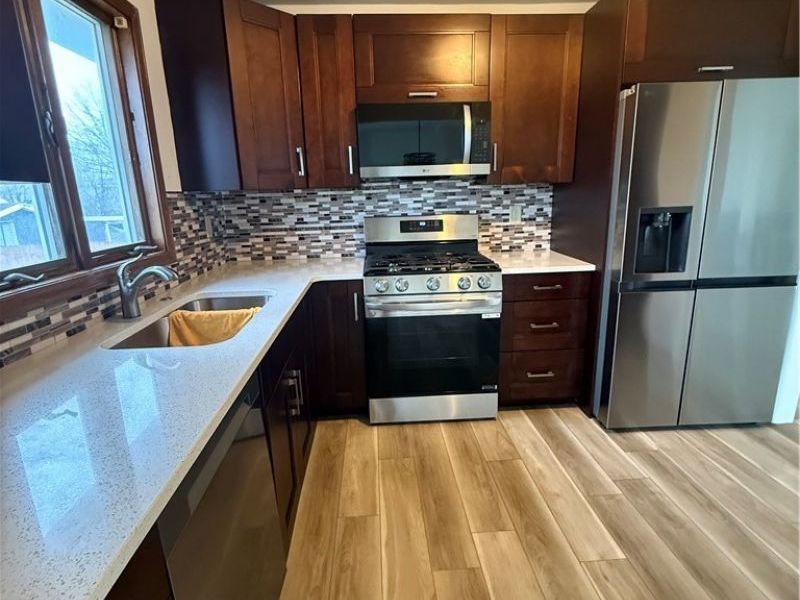 1918 Buchtel Street, Twinsburg, OH 44087 Photo 3