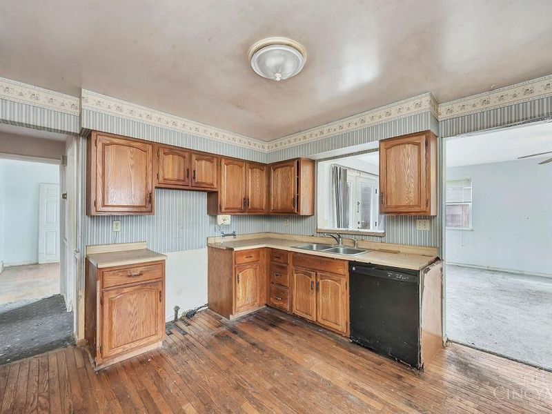 1659 Devils Backbone Road, Green Township, OH 45233 Photo 10