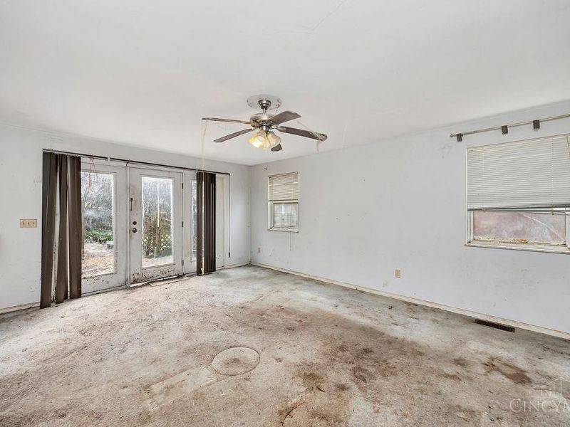 1659 Devils Backbone Road, Green Township, OH 45233 Photo 16